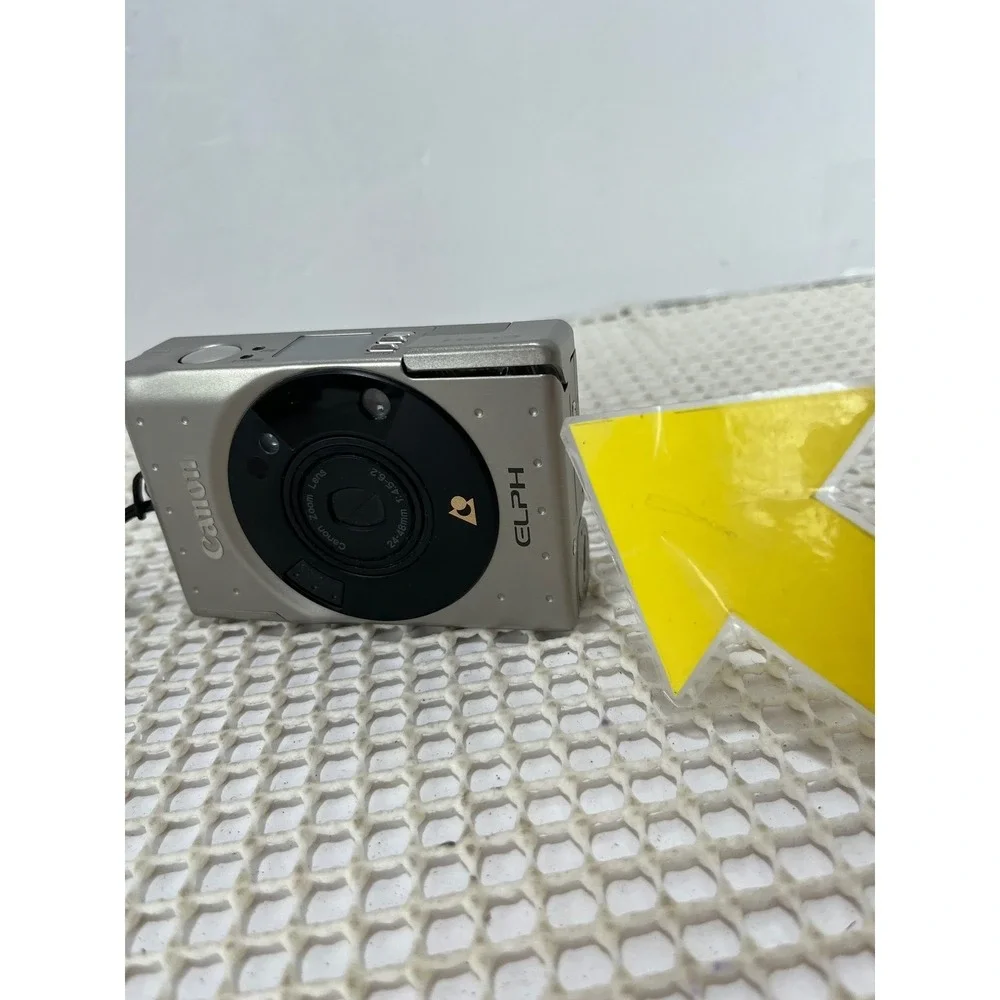 Canon ELPH Advanced‎ Photo System Film Camera untested